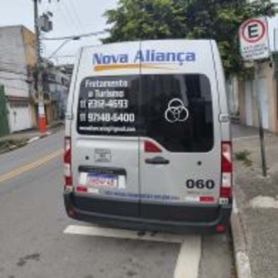 Executiva Trás